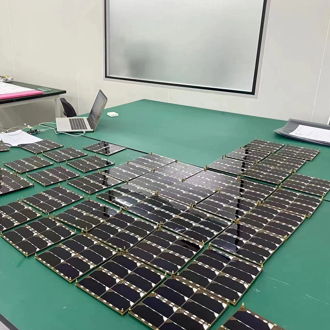 Space-Based Solar Power Companies: Spotlight on YIM 우주 기반 태양광 발전 회사: YIM에 대한 집중 조명