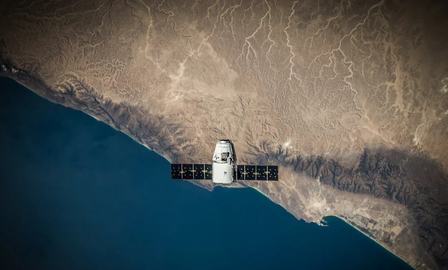 CubeSat 태양광 패널 비교: 3가지 주요 추천 및 기능
